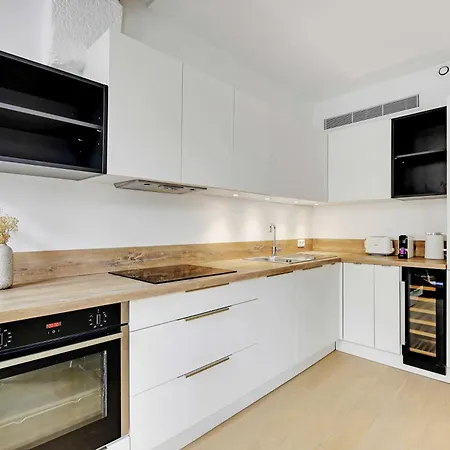 Modern - 2br-6p - In Heart Of Le Marais Appartement Parijs